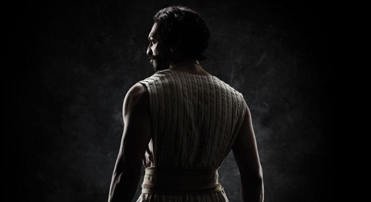 Dara. Photography by Seamus Ryan